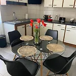 Le De Marina Semesterbostad